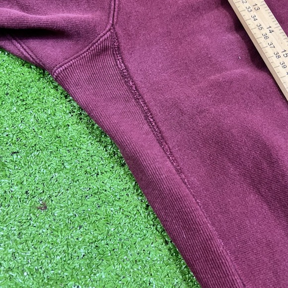 Vintage Harvard crest Sweatshirt XL Crimson‎ Champion Reverse Weave USA MADE - Picture 7 of 9